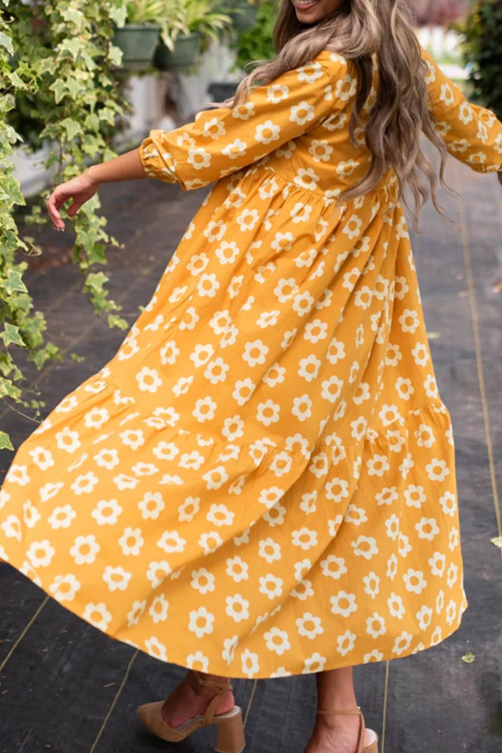 The Golden Edit: Summer Styles That Shine