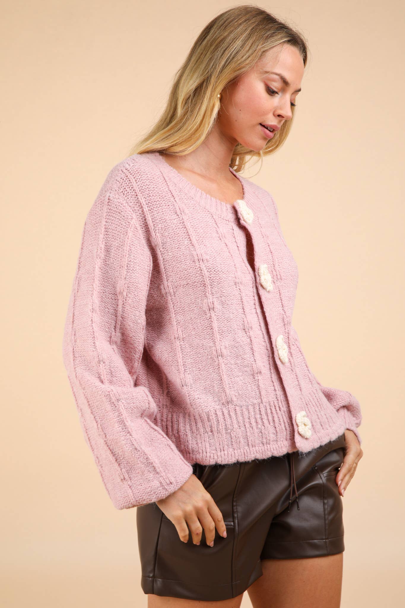 12W3115N-Floral Button Crop Length Knit Sweater Cardigan