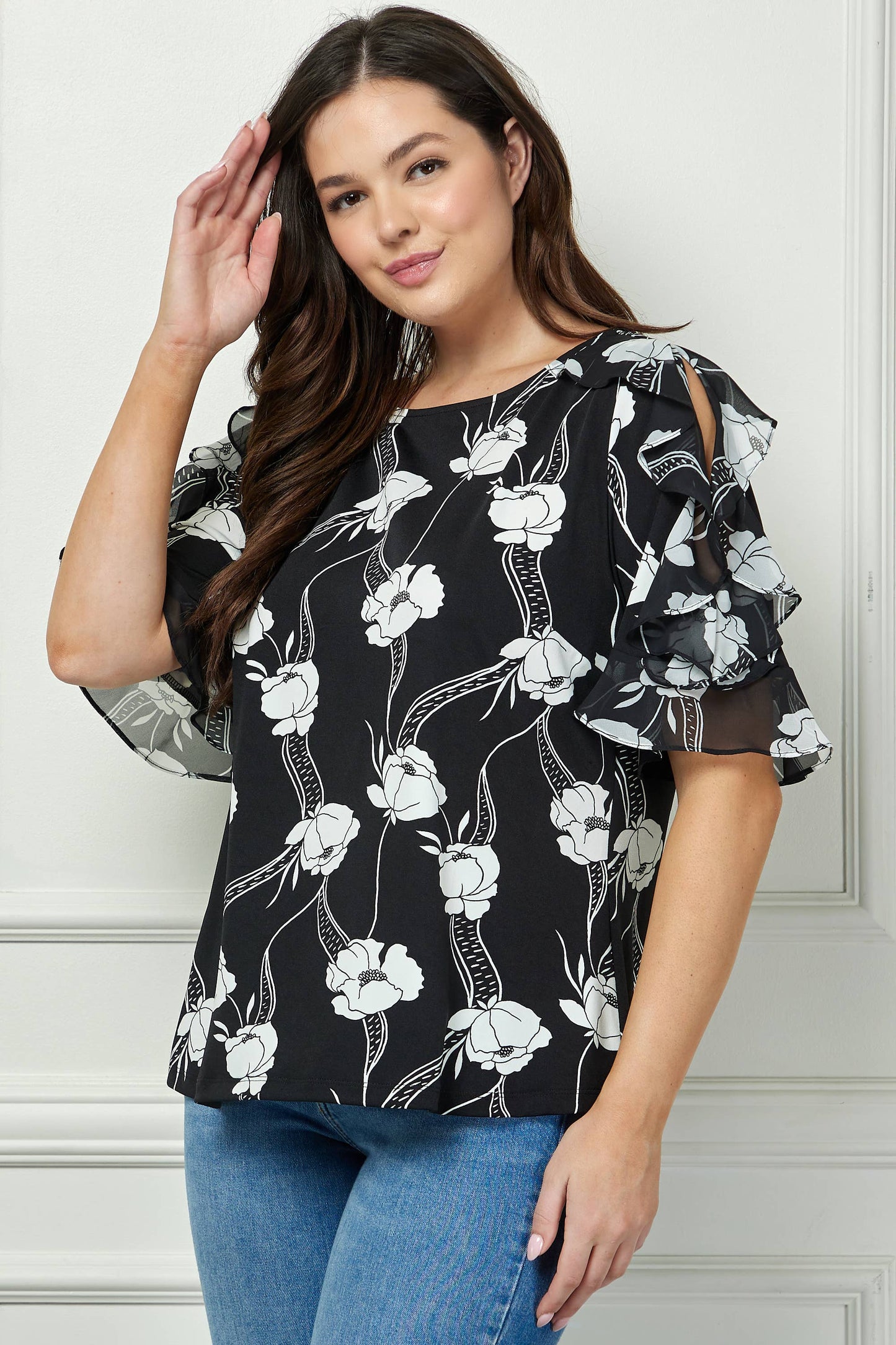 PLUS SIZE BOATNECK TOP WITH RUFFLE SLEEVES