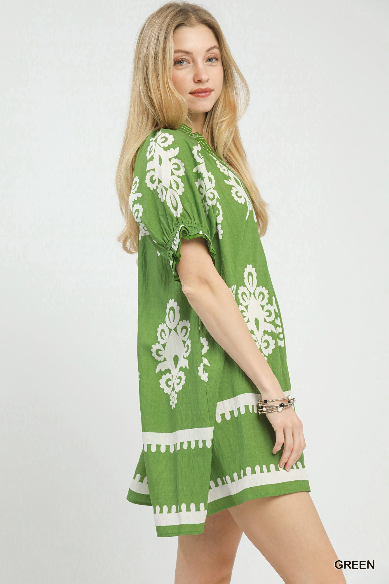 4892779b-cae0-4804-a72b-e392a7ec2ee6-Max