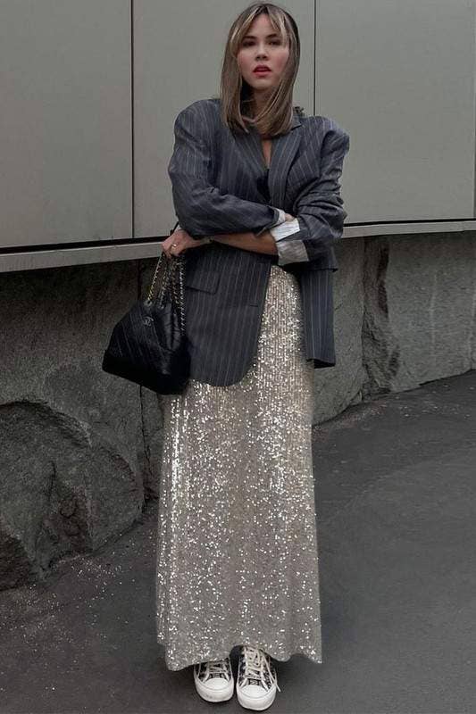 Sequins long skirt