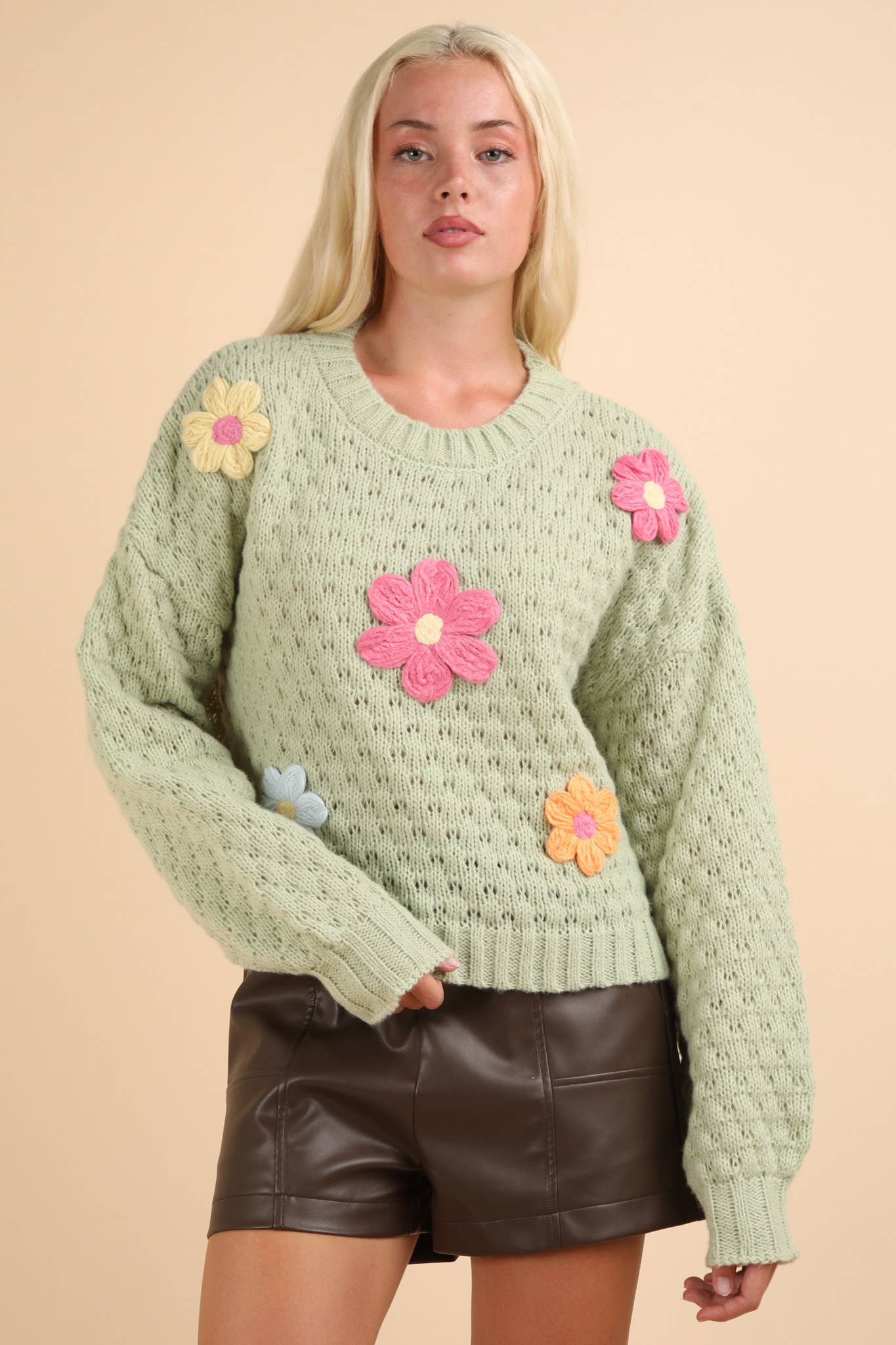 12W3111N-Hand Made Flower Applique Knit Sweater Top