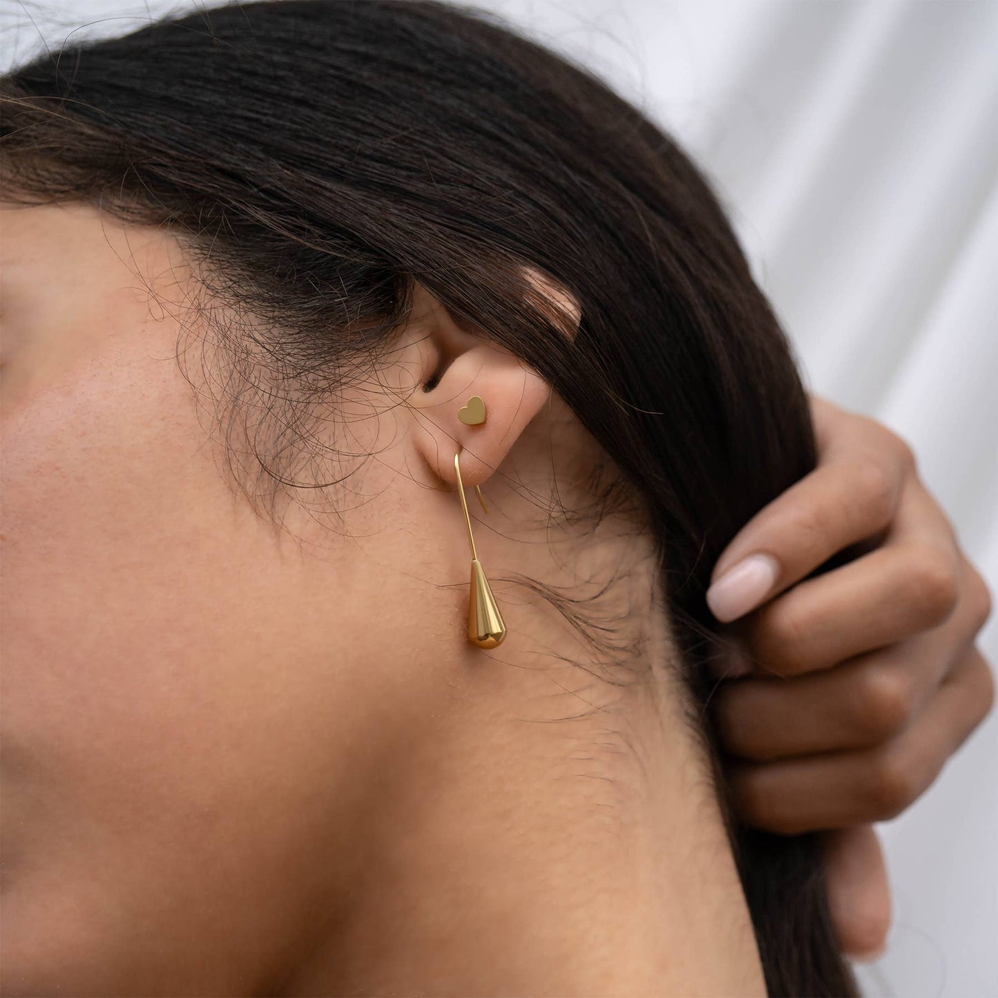 18K Gold PVD Stainless Steel Drop Earrings / ERJ0064