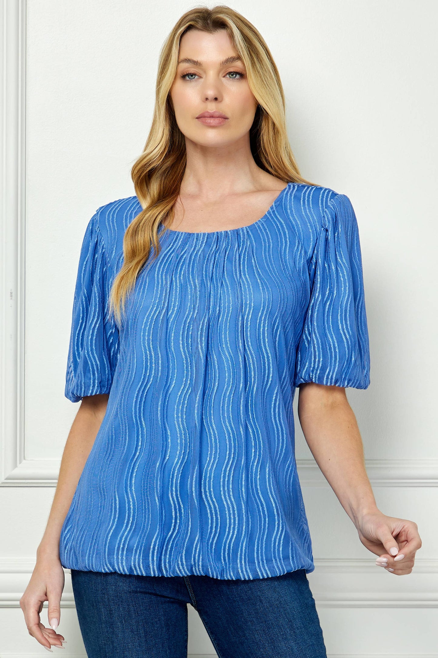 WAVE CORD MESH BUBBLE SLEEVE PLEATS TOP