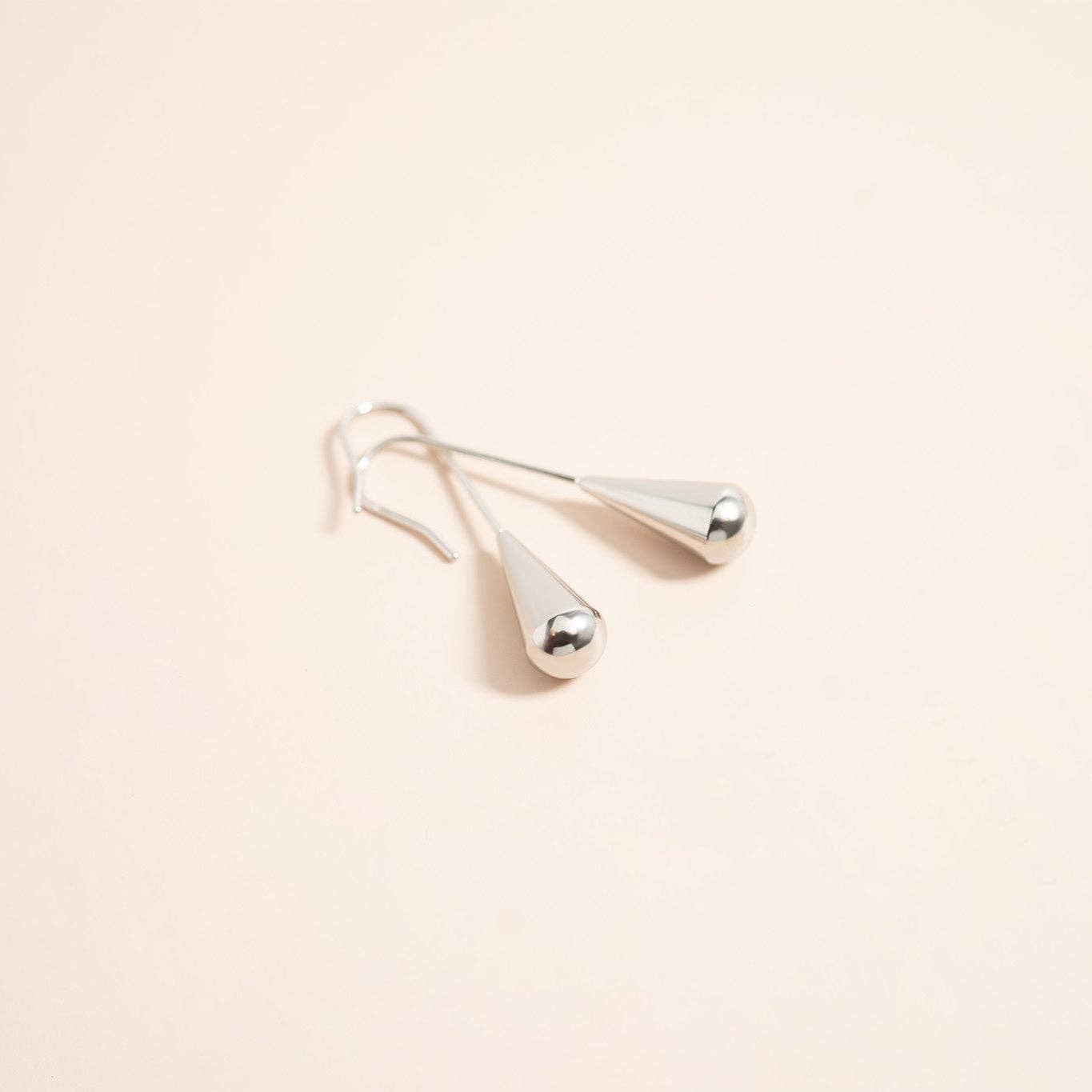 18K Gold PVD Stainless Steel Drop Earrings / ERJ0064