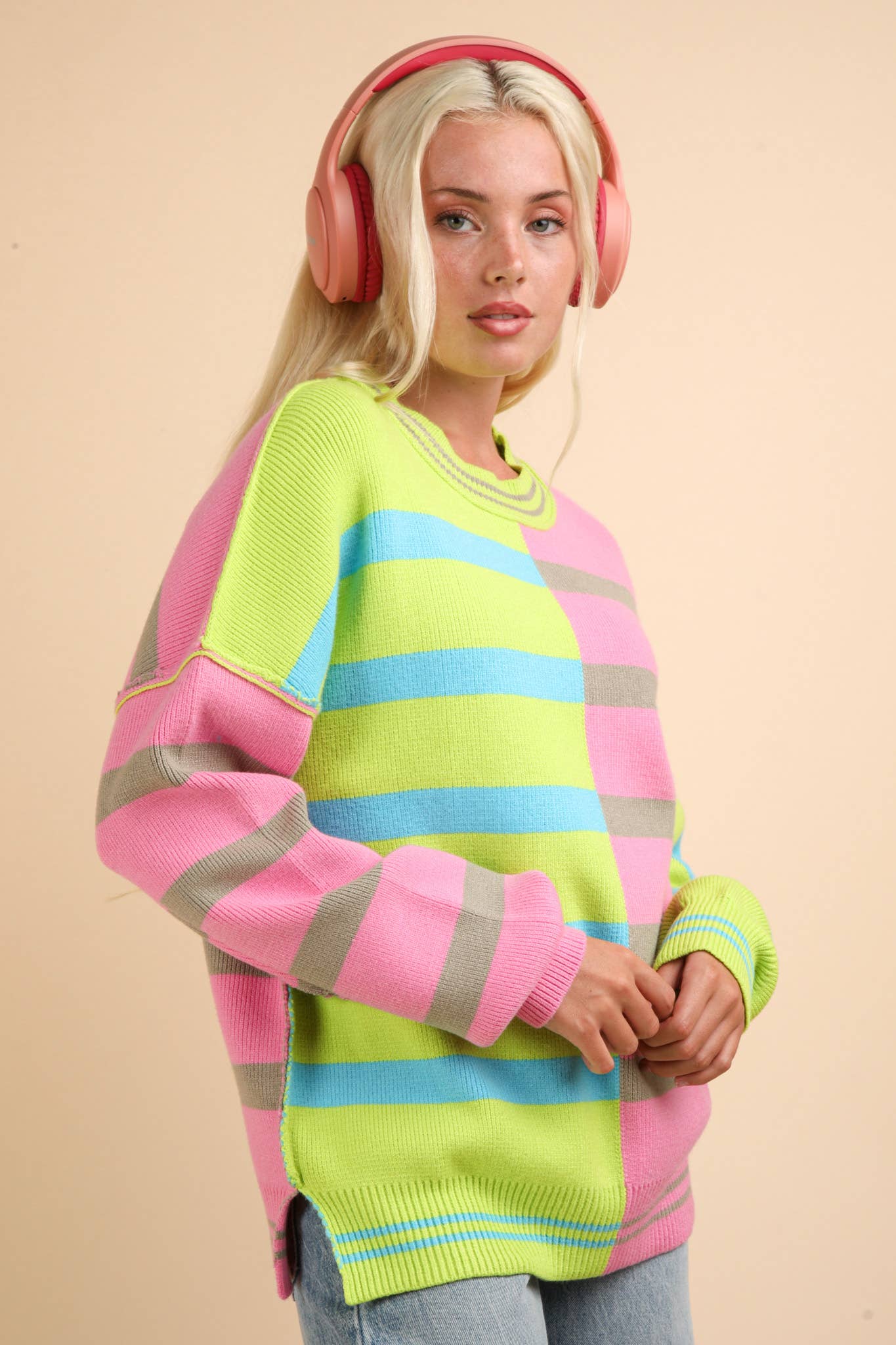 12W3185N-Color Block Oversized Striped Knit Sweater Top