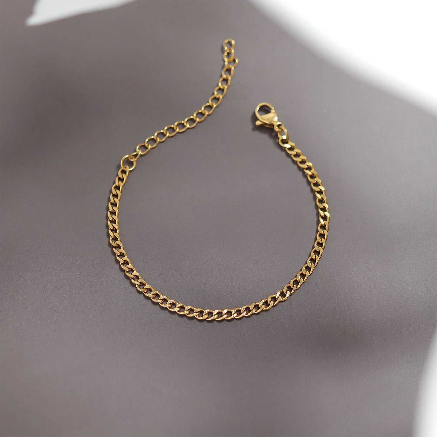 Stainless Steel 18K Gold PVD Coated Diamond Cut Curb Chain Bracelet