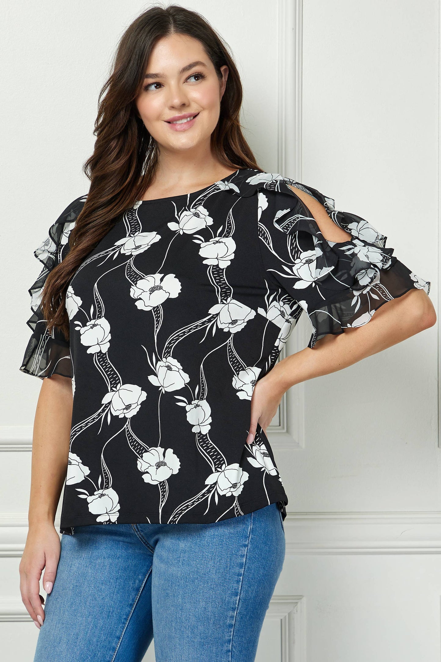 PLUS SIZE BOATNECK TOP WITH RUFFLE SLEEVES