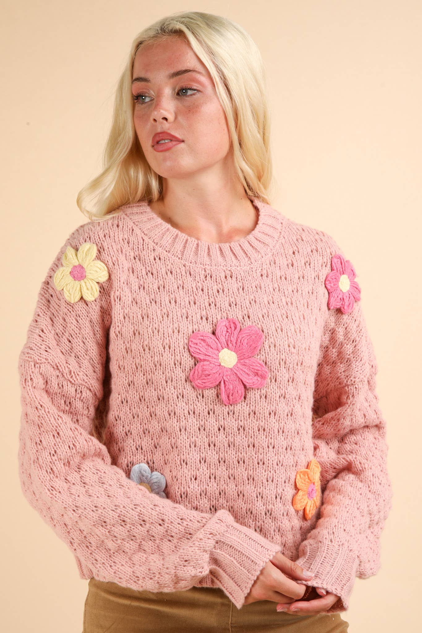 12W3111N-Hand Made Flower Applique Knit Sweater Top